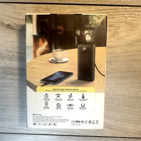 LOVELEDI PD30W Power Bank, a portable charger: iOS and Android devices NEW - Picture 2 of 5